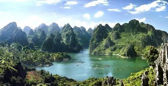 全网劝离，谢楠很委屈？看完周一围和朱丹，我们都误解吴京了！